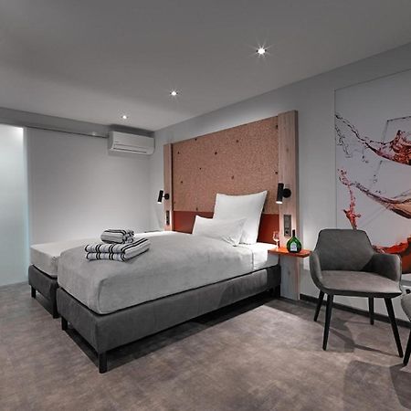 Weinmotel Simon 1 A 阿尔岑瑙·因·尤特弗兰恩 外观 照片